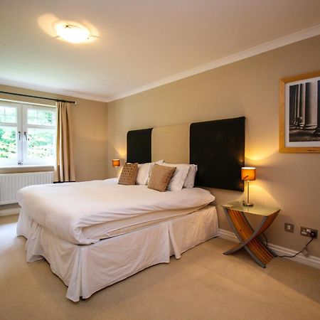 Turnberry Apartments Zimmer foto