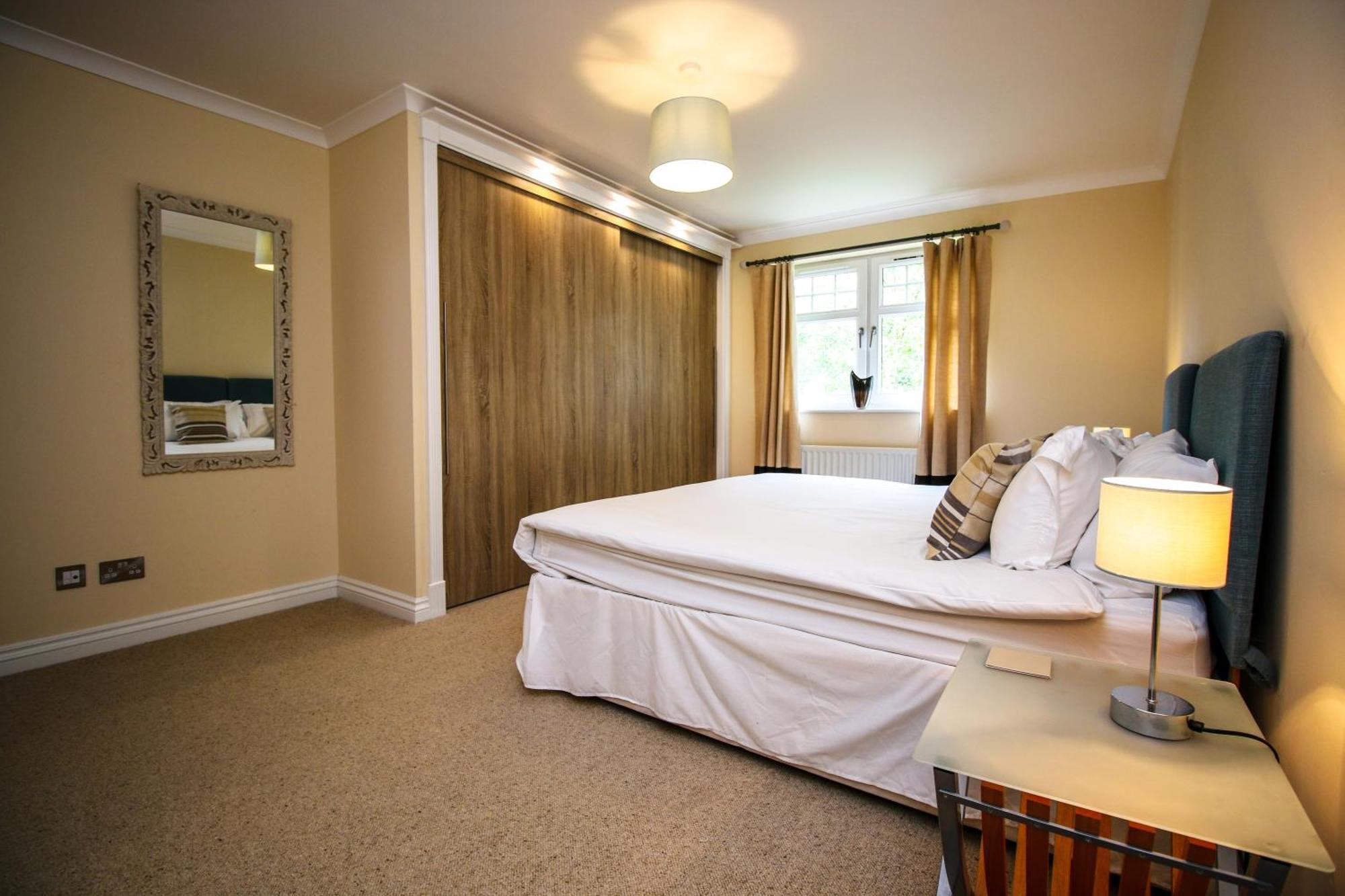 Turnberry Apartments Zimmer foto